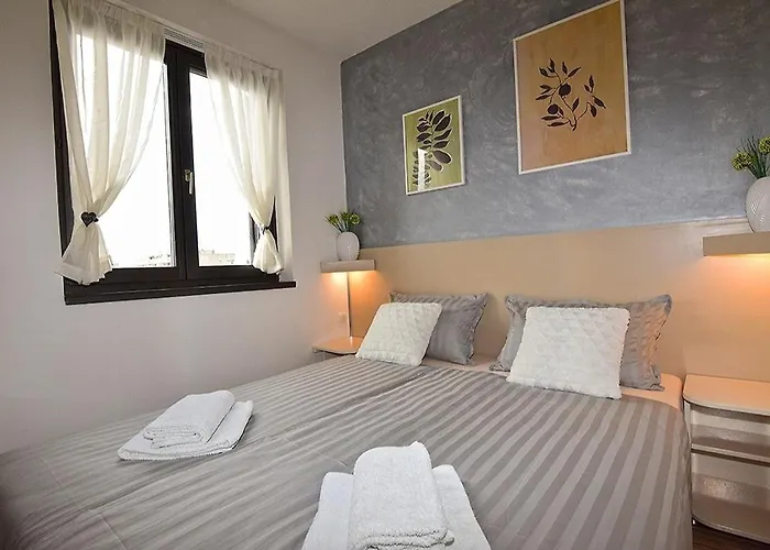 Sole Pula Apartman-Near Beach